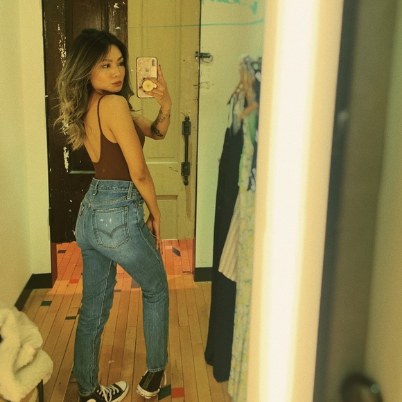 MEET THE POSHER💕 - Picture 2 of 6